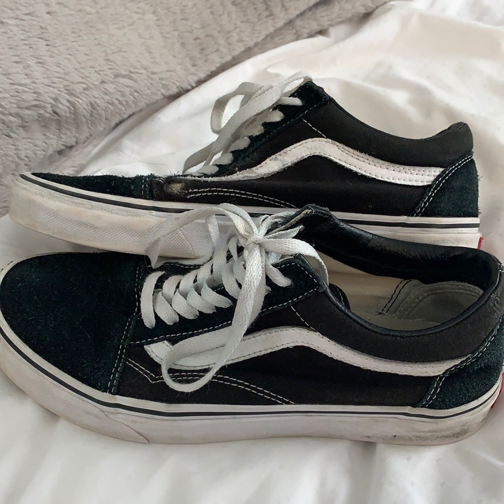 Black vans